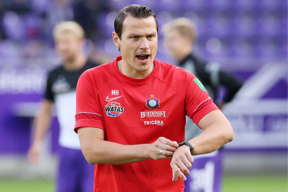 FCE-Interimstrainer Marc Hensel (35) hätte die Uhr gegen den HSV gern etwas vorgedreht.