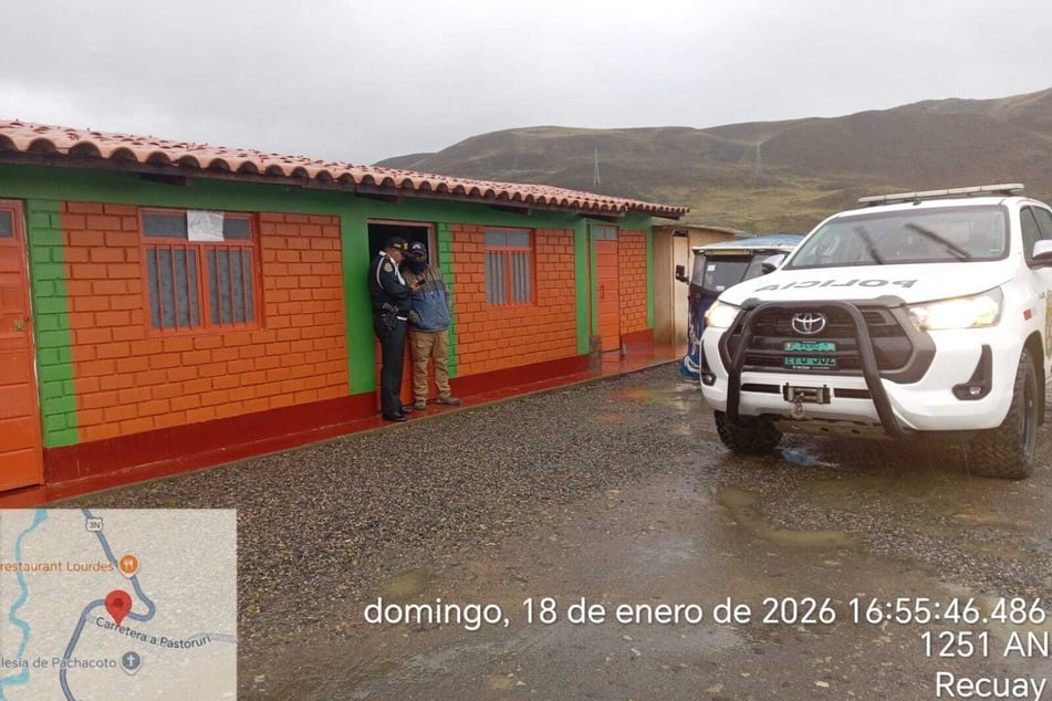 Auf diesem von der Touristenpolizei in Huaraz zur Verfügung gestellten Bild ist die Suche nach einem deutschen Touristen zu sehen.