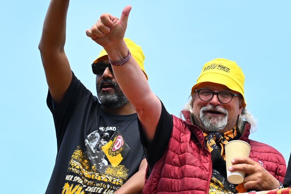 Lebt den Verein wie kaum einer: Heiko Scholz (60, r.).
