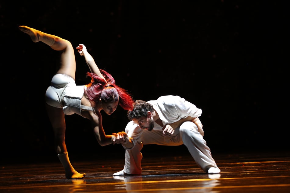 Das Ballett ist gespickt mit tollen Pas de deux ...