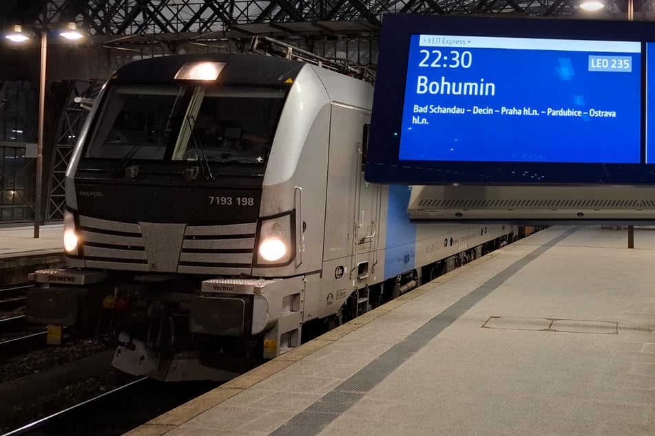 Planänderung: Warum neuer Fernzug über Dresden vorerst doch nicht bis zur Ukraine-Grenze fährt