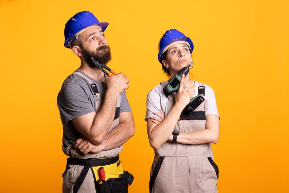 Gleicher Lohn für gleiche Arbeit? Aber sicher! Die Realität sieht jedoch oft anders aus.