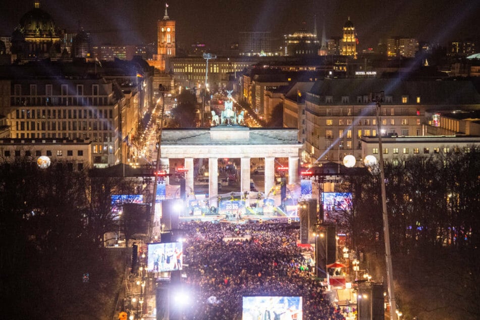 Auch 2020 soll eine Silvesterfeier am Brandenburger Tor möglich sein, allerdings mit weniger Publikum und nur nach vorheriger Anmeldung.