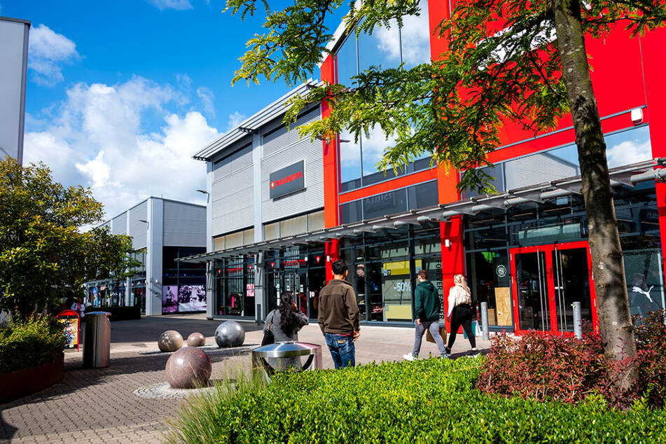 Shopping-Fans freuen sich auf tolle Herbst-Angebote im Ochtum Park Bremen.