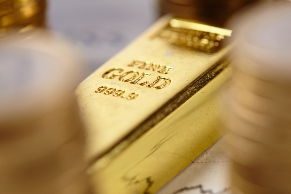 Rentner wollten Gold verkaufen, doch sie gerieten an einen Räuber. (Symbolbild)