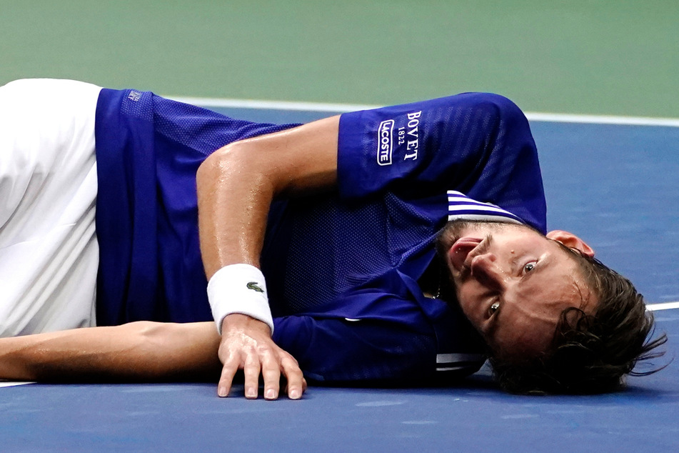 Kurios: Medwedew gewinnt US Open und tut sich beim Jubeln weh