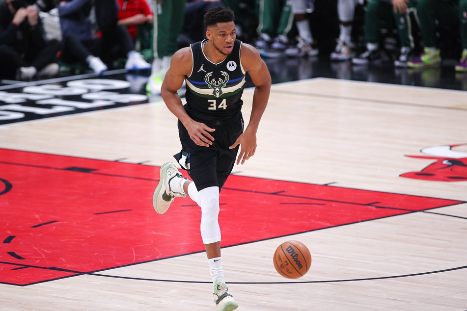 Bucks forward Giannis Antetokounmpo tallied his 35th double-double of the season on Friday night.