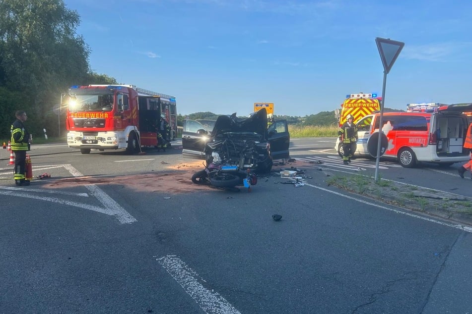 Der 58 Jahre alte Motorradfahrer erlag nach dem Frontalcrash noch vor Ort seinen schweren Verletzungen.