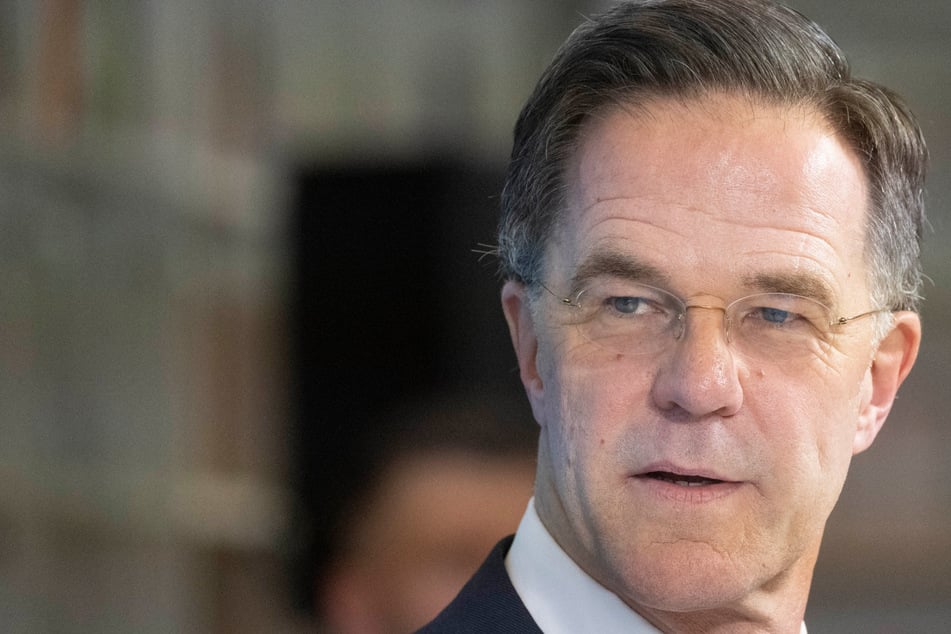 Ukraine-Krieg: Schneckentempo! Rutte spottet über russische Streitkräfte