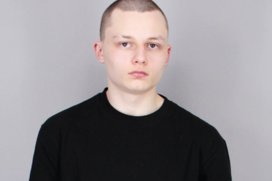 Die Polizei in Nordhessen fahndet öffentlich nach dem 18-jährigen Dimitar Hans-Jürgen L. aus Kassel.