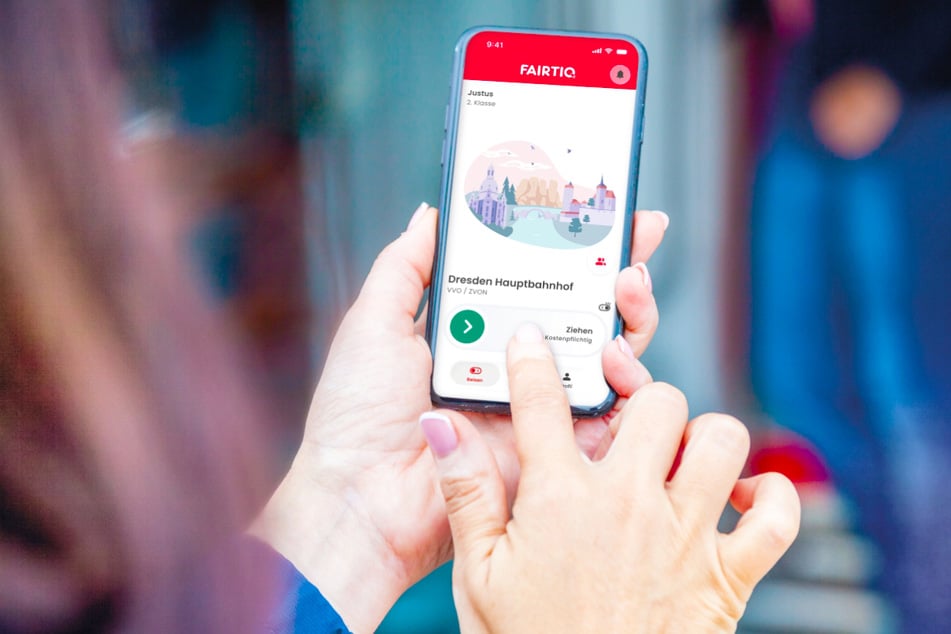 Einmal swipen und alle Ticketmöglichkeiten zur Verfügung haben: Das ist FAIRTIQ.