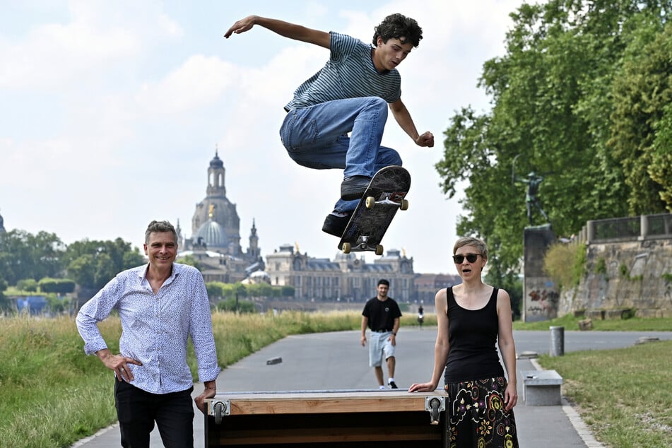 Dresden: Skate-Boom in Dresden: Improvisierter Treffpunkt unter Albertbrücke soll sicherer werden