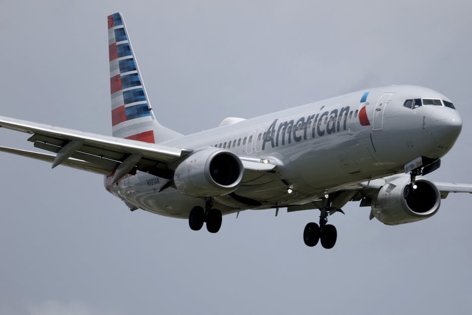 US and Venezuela flights to resume out of Miami in new sign of thaw