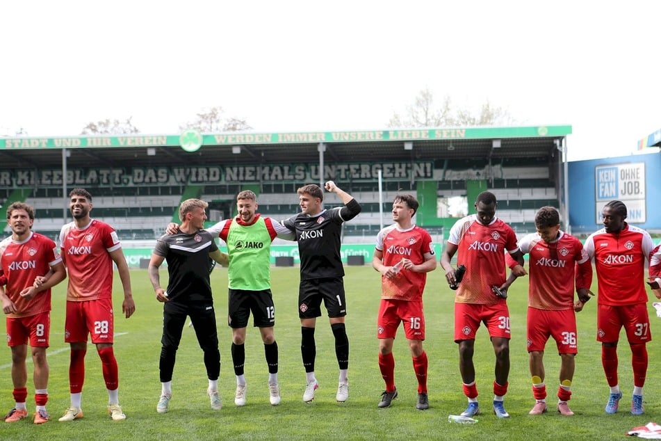 Die Würzburger Kickers werden wohl um den Aufstieg in die 3. Liga spielen.