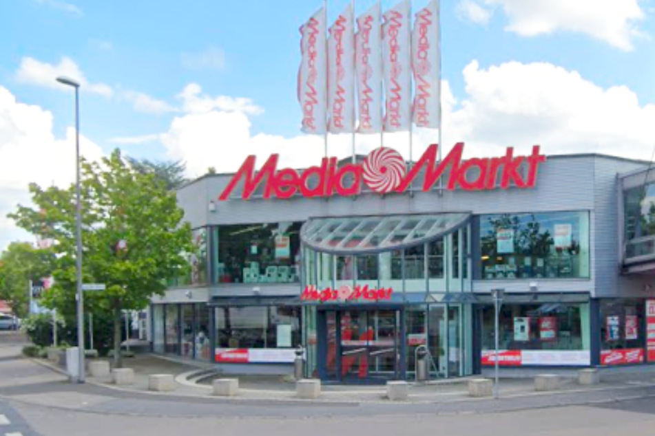 MediaMarkt Aschaffenburg - Mainaschaffer Straße 115.