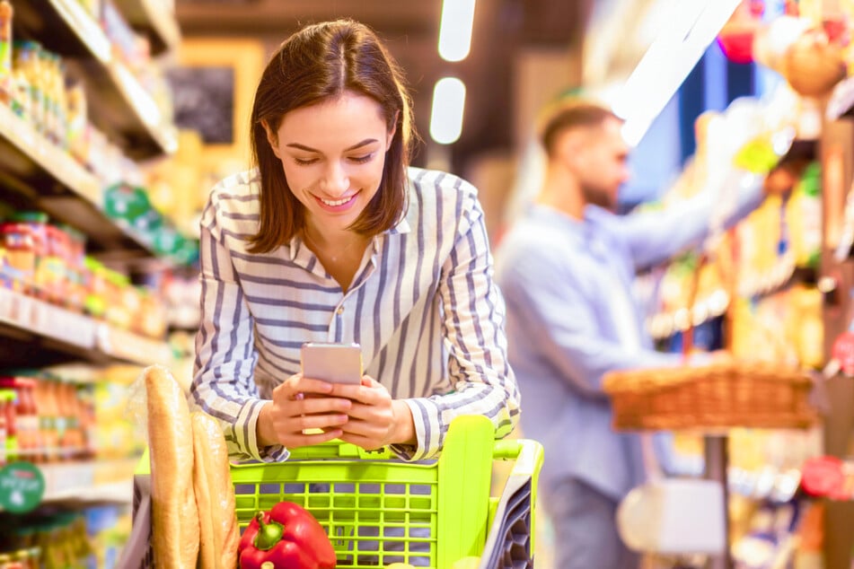 Mit der App AOK NAVIDA könnt Ihr Eure Gesundheitszile erfüllen und beim Lidl-Einkauf sparen.