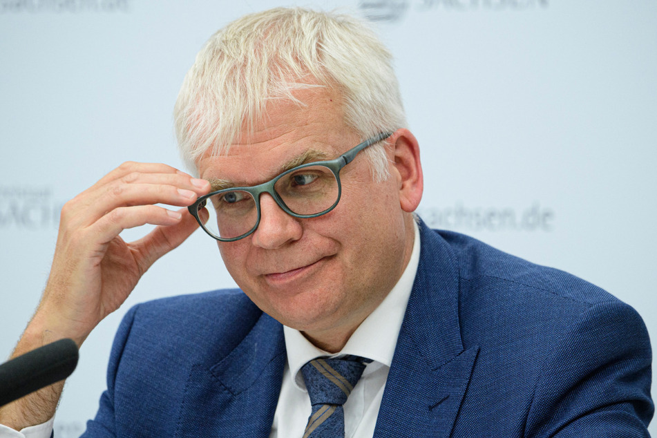 Harmut Vorjohann (57, CDU).