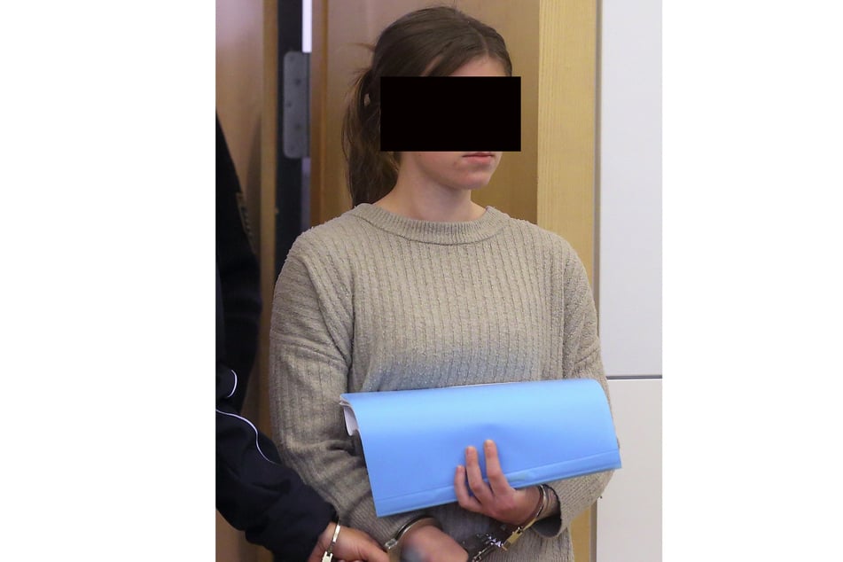 Lisa D. (24) räumte ein, ihr Baby entsorgt zu haben.