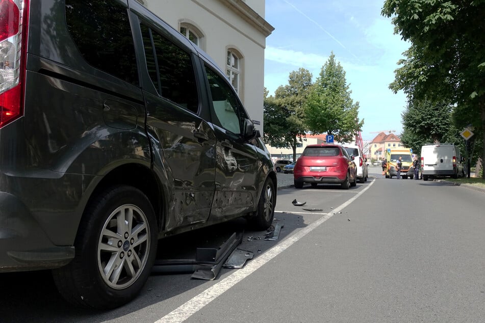 Der Transporter war zuvor mit einem Ford kollidiert.
