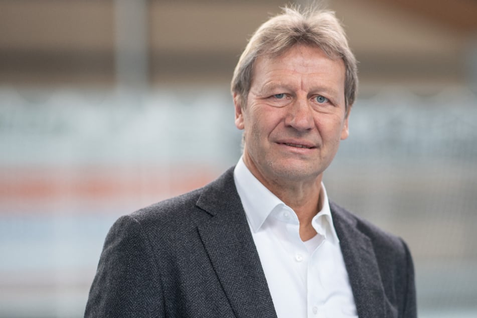 Ehrenspielführer Guido Buchwald (59).
