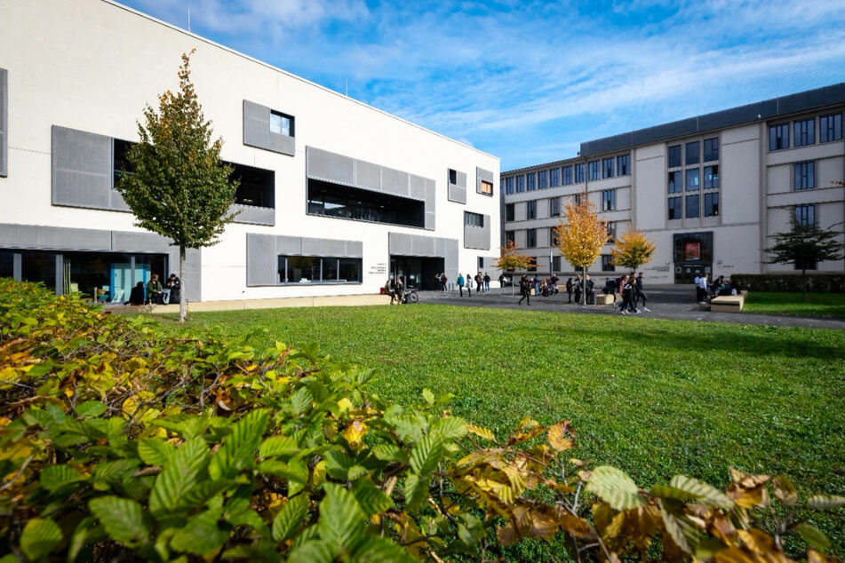 Die Berufsakademie in Dresden ändert ihren Namen.