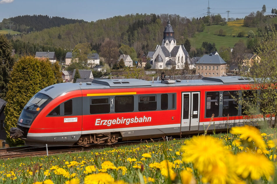 Im Erzgebirge soll künftig ein "Digitales Testfeld" der Deutschen Bahn entstehen. Unter anderem soll die 5G-Mobilfunk-Technologie getestet werden (Archivbild).