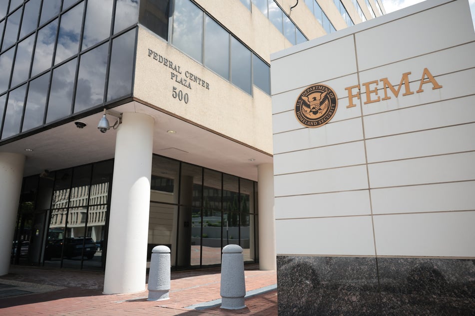 FEMA David Richardson reportedly admitted that he didn't know the US had a hurricane season, according to staff present during a meeting.
