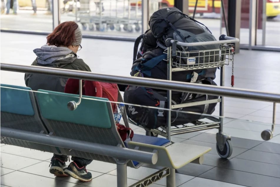 Fluggäste der Lufthansa könnten am Mittwoch durch die Finger schauen.