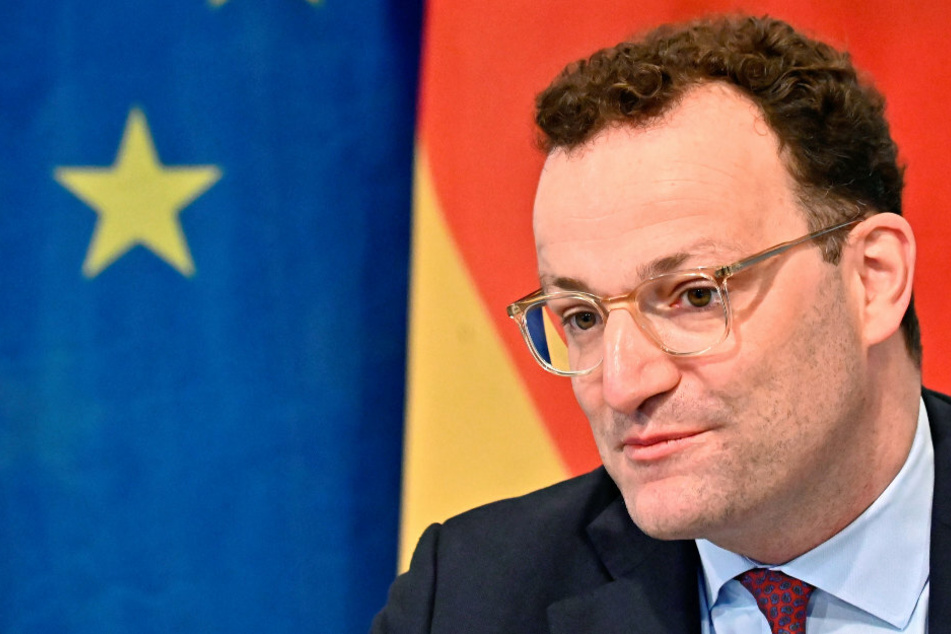 Jens Spahn will Coronavirus-Pflichttests für Reiserückkehrer abschaffen!
