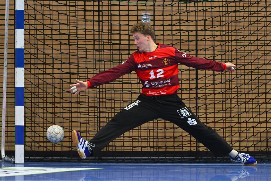 Oliver Sandin (20): Mit seinen Paraden im zweiten Durchgang entschied er die Partie.