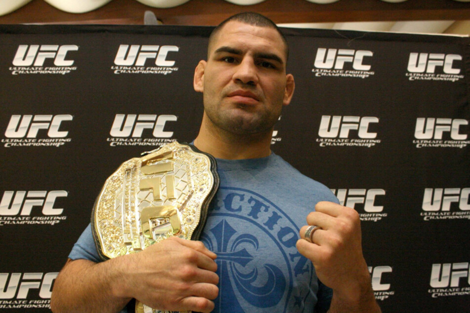 Cain Velasquez (39) feierte zwei Regentschaften als UFC-Champion. Nun wurde er wegen versuchten Mordes festgenommen.