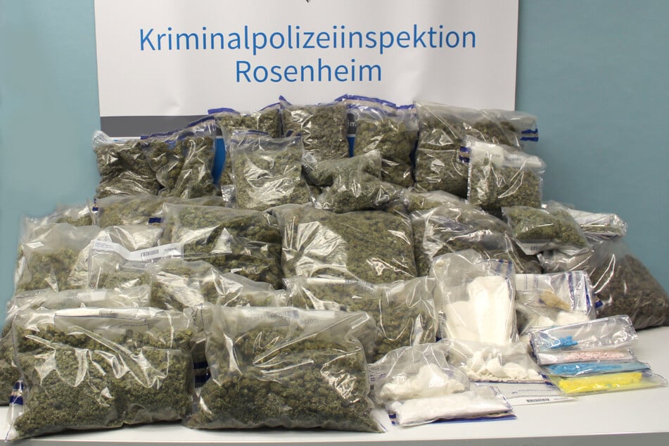 18 Kilo Drogen in der Wohnung: Polizei nimmt mutmaßliches Dealer-Pärchen hoch
