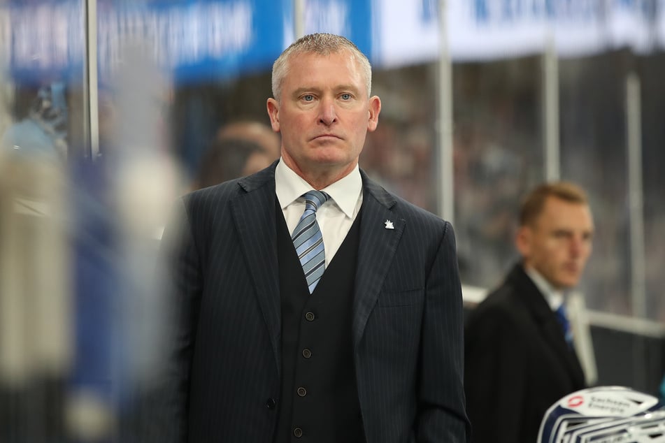 Niklas Sundblad hatte auf den ersten Heimsieg der Eislöwen gehofft. Doch am Ende ist der Sport "brutal", wie der Coach feststellen musste.