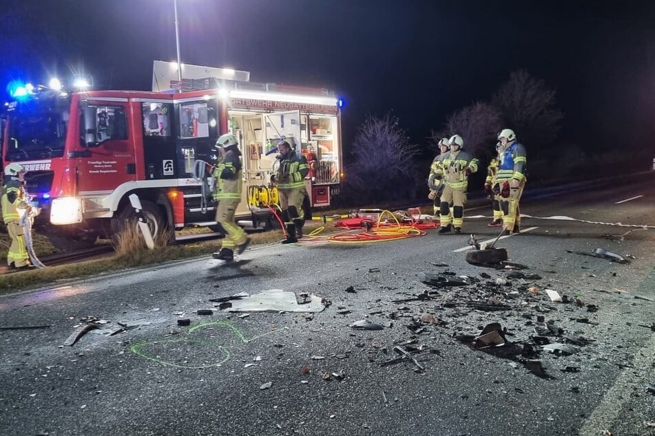 Die Arbeiten an der Unfallstelle dauerten mehrere Stunden an.