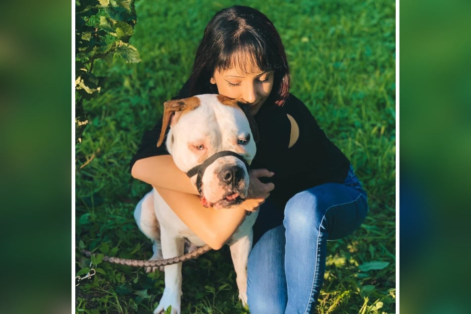Jessica (23) ist froh, dass die Feuerwehr ihren Hund aus der Wohnung gerettet hat.