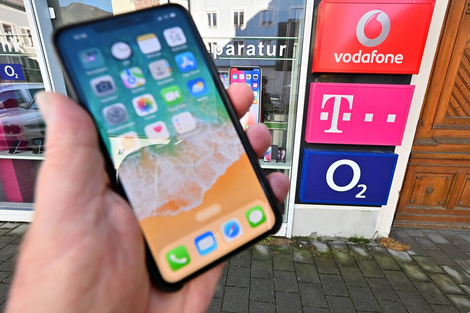 Viele zahlen zu viel: Wetten, dass Sie nicht den günstigsten Mobilfunkvertrag haben?