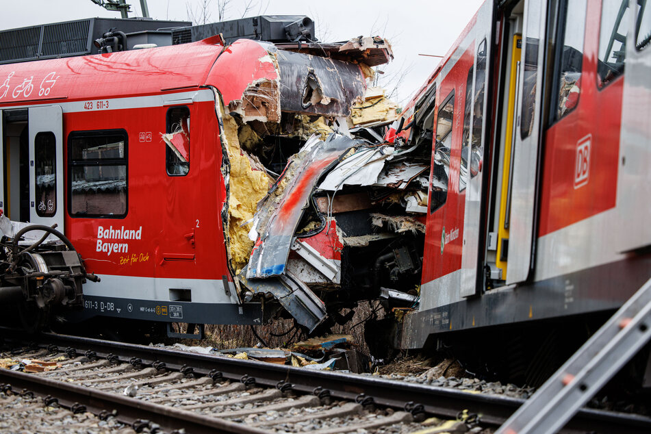 Im Februar 2022 krachten zwei S-Bahnen bei Schäftlarn nahe München zusammen, ein Mann (†24) verlor sein Leben.