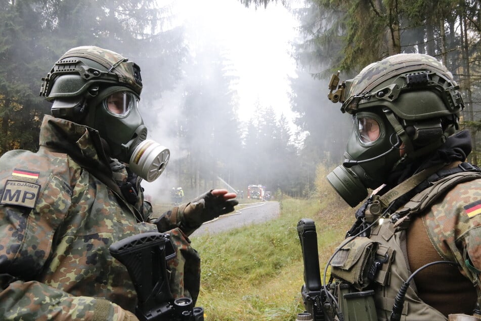 Hunderte Soldaten auf Straßen im Südwesten: Das steckt dahinter