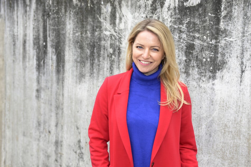 Diana Staehly (48) fühlt sich bei einem See in ihrer Heimat Potsdam besonders wohl.