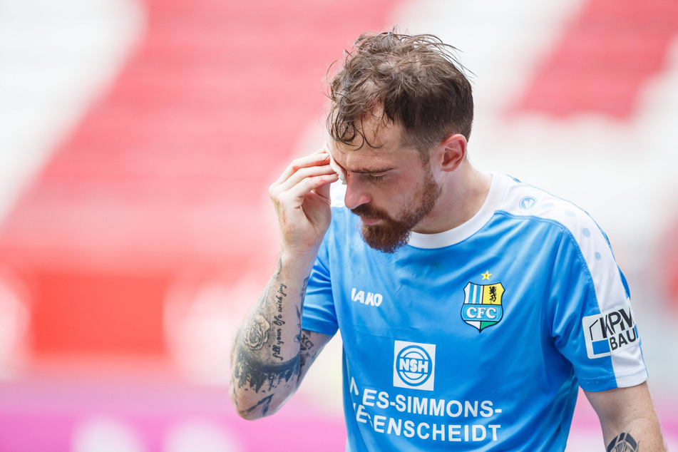 Hart im Nehmen: Pascal Itter zog sich in Kaiserslautern eine Platzwunde an der Augenbraue zu, spielte drei Tage später aber wieder.