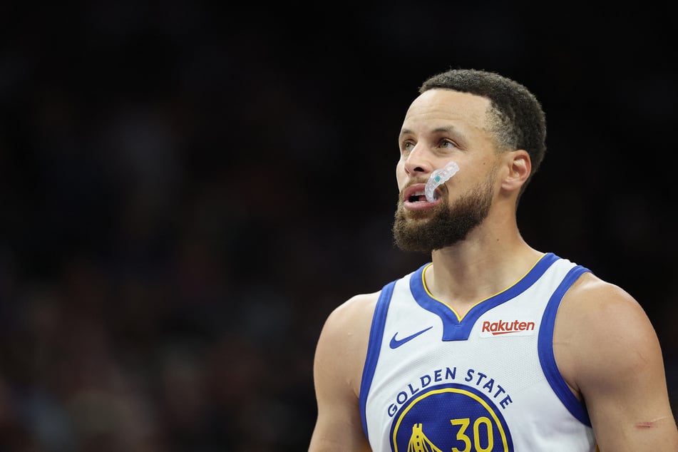 Stephen Curry of the Golden State Warriors during the first half of an NBA play-in tournament game at Mortgage Matchup Center on April 17, 2026.