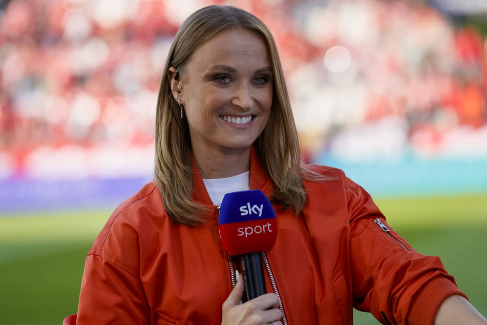 Nele Ocik (36) moderiert für Sky wieder einmal ein Spiel in ihrer Heimat.