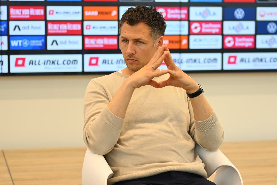 Will sich die Stadion-Atmosphäre nicht von Einzelpersonen kaputtmachen lassen: Dynamos Sportgeschäftsführer Sören Gonther (39).