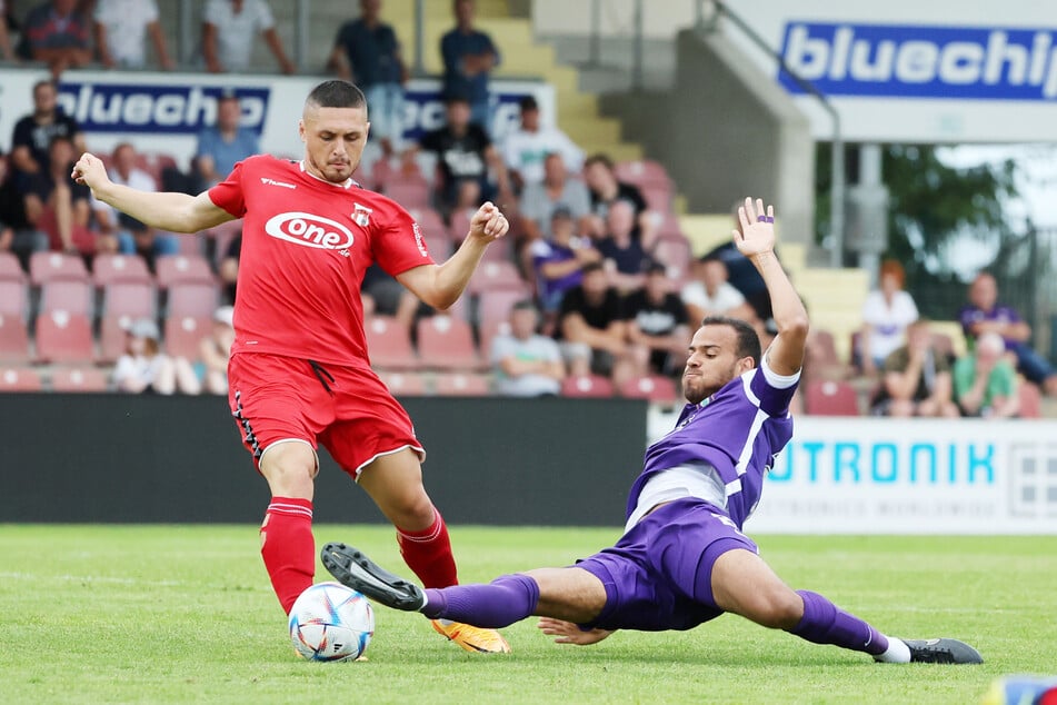 Auch Erzgebirge Aue gastierte gerne auf der Glaserkuppe zu Testzwecken. Ob es nächste Saison erstmals zu einem Liga-Duell mit den FCE-Profis kommt, ist offen. (Archivfoto)