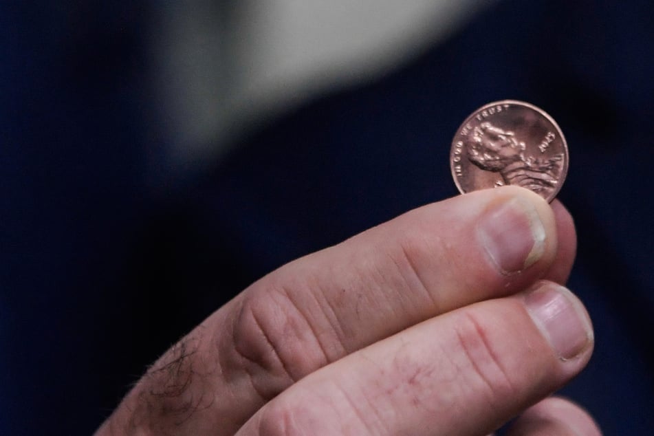 US presses its final penny as production of one-cent coin comes to an end