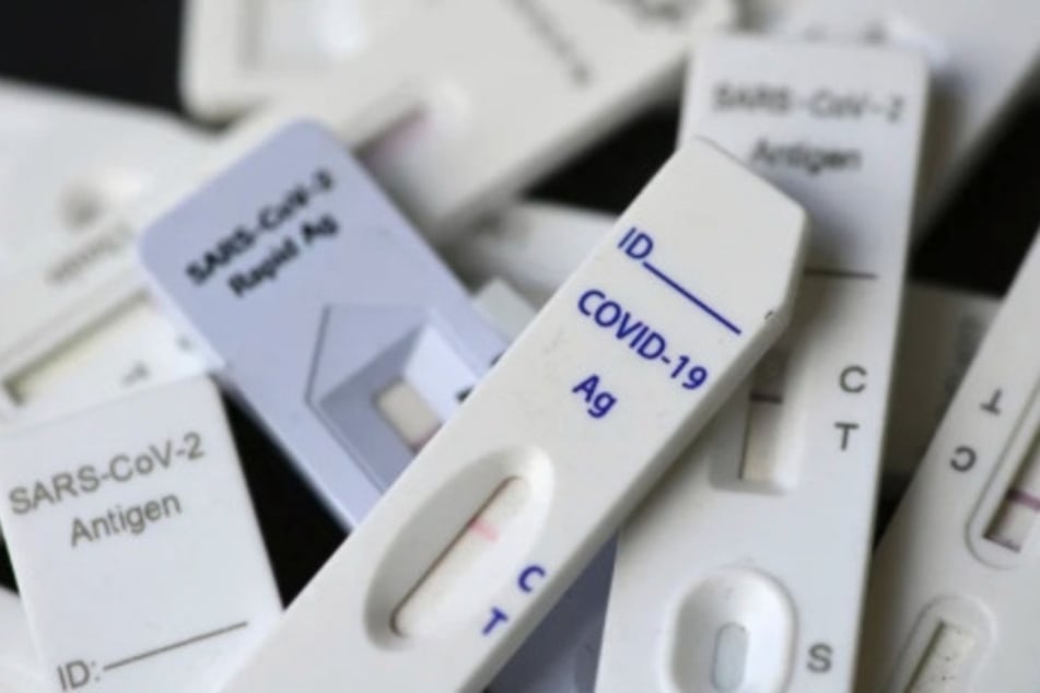 Die Covid-Pandemie forderte weltweit Millionen Menschenleben und hinterließ bei vielen Betroffenen langfristige gesundheitliche Folgen. (Symbolbild)