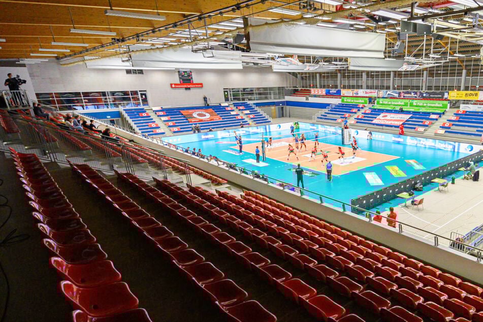 Kampf wurde belohnt! Bund schießt Millionen für die Sanierung der Margon Arena zu