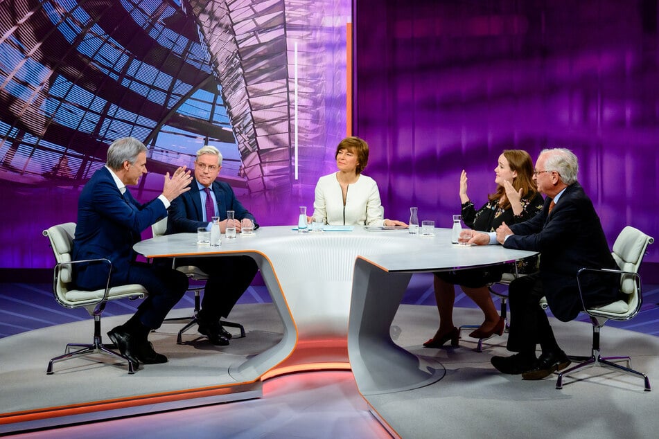 Investor Achim Berg (60, l.) und Grünen-Politikerin Ricarda Lang (31, 2.v.r.) diskutierten bei "Maybrit Illner" über den Klimaschutz.