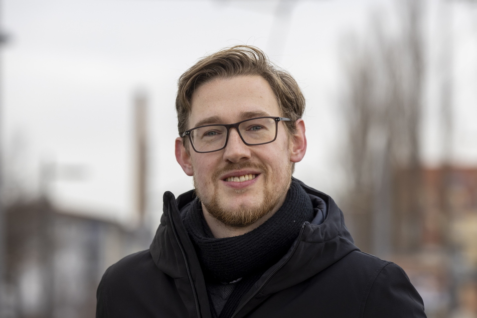 SPD-Stadtrat Stefan Engel (30) fordert einen "klaren Plan" für eine weitere Elbquerung.