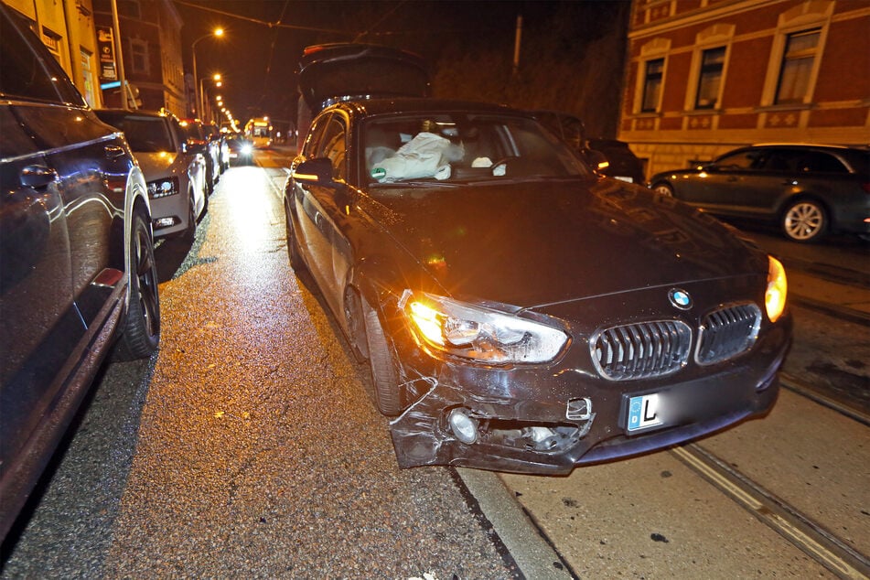 Ein BMW und ein Hyundai sind am Samstagabend in Zwickau zusammengestoßen.